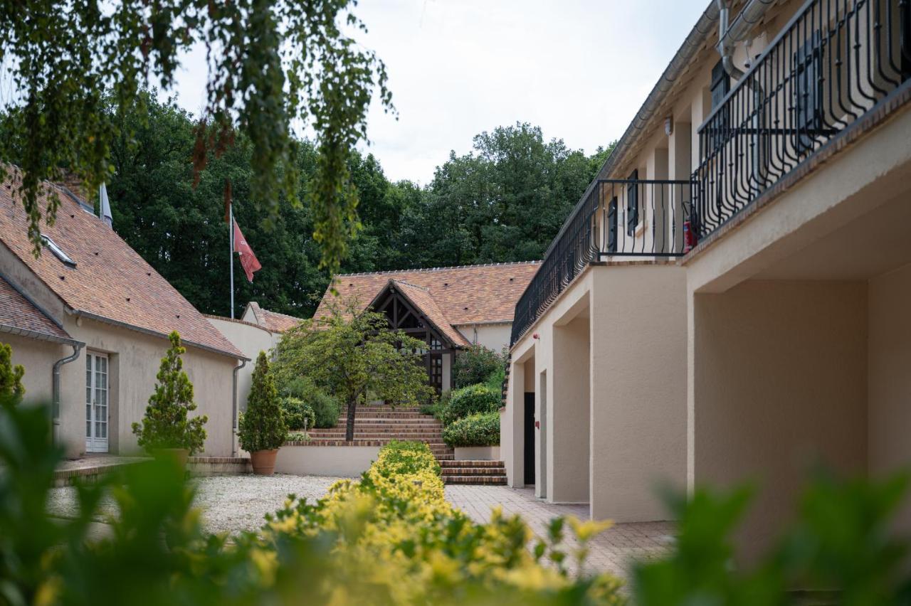 Domaine Et Golf De Vaugouard - La Maison Younan Fontenay-sur-Loing Exterior foto